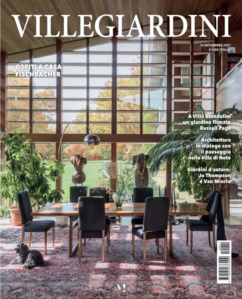 Jo Thompson's city water garden features in leading Italian lifestyle magazine